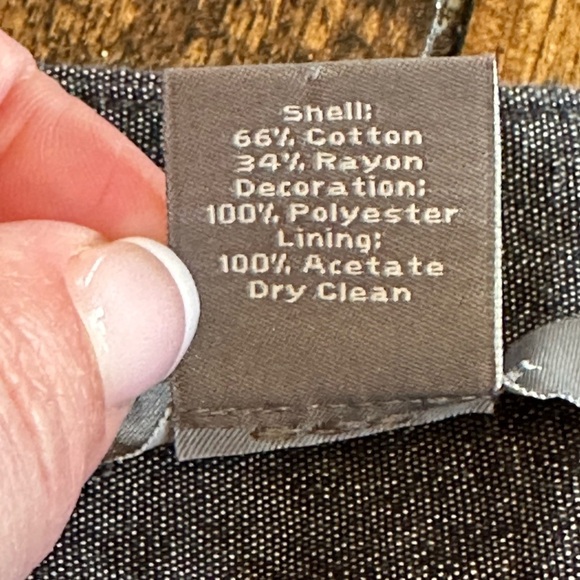 Ann Taylor | Blue-Gray A-Line Knee Length Skirt with Cream Floral Embroidery - Picture 7 of 9